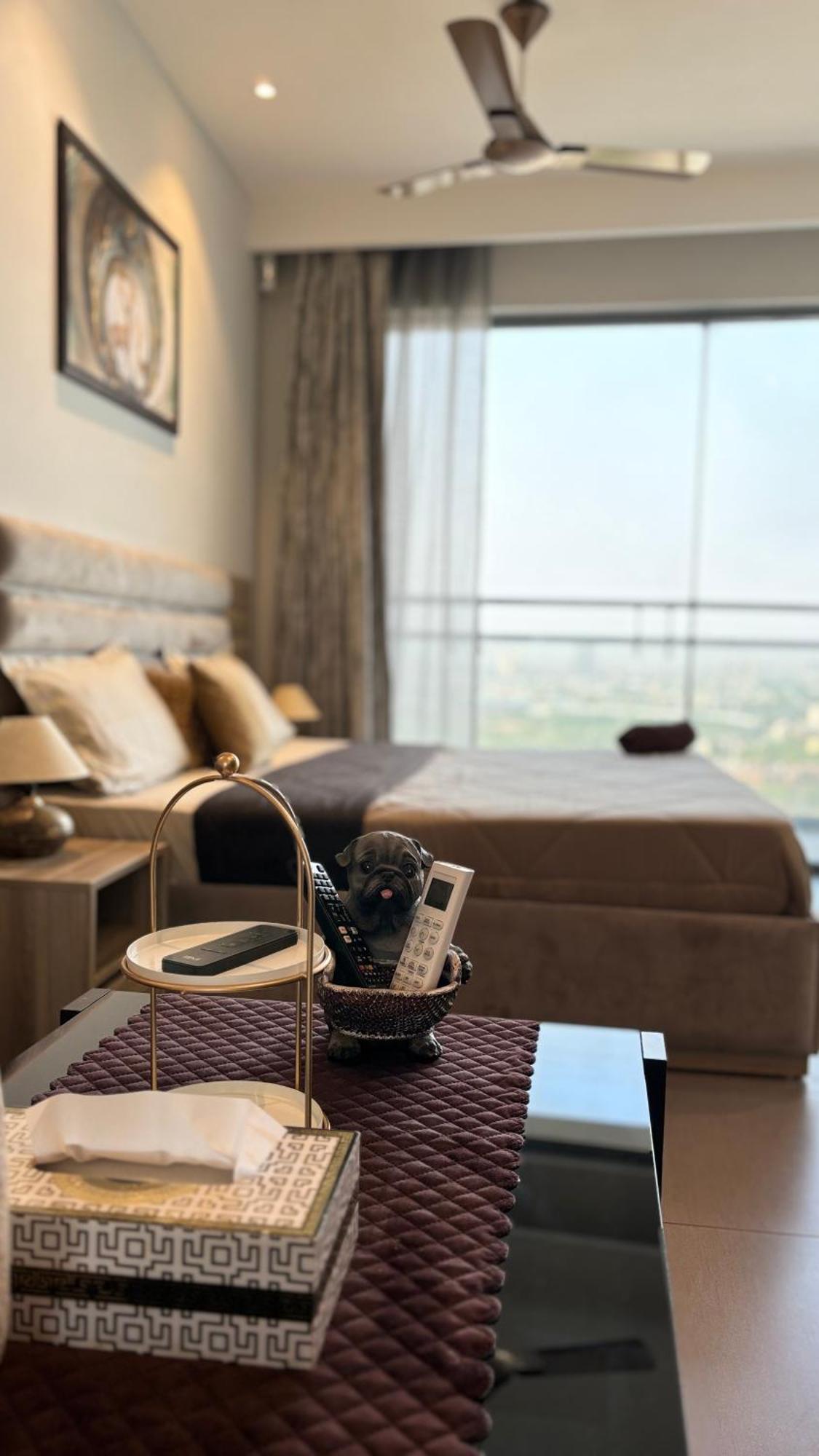 The Brown Stone - 22nd Floor Supernova Noida *
